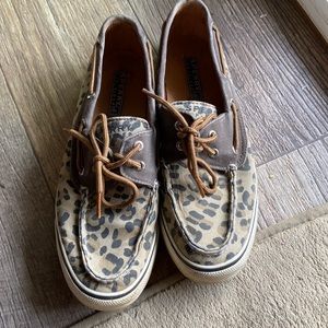 Sperry’s women’s top slider cheetah print shoes